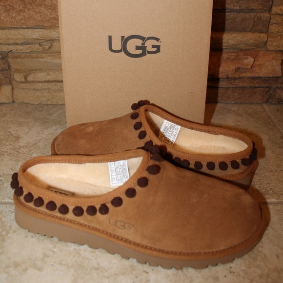 ugg darah tassel suede slipper